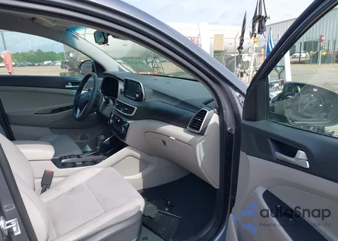 2021 Hyundai Tucson Value из США, поврежденный, VIN KM8J33A47MU326113